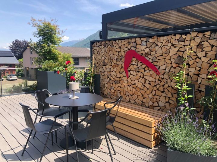 La terrasse de la Cave Ardévaz La terrasse de la Cave Ardévaz