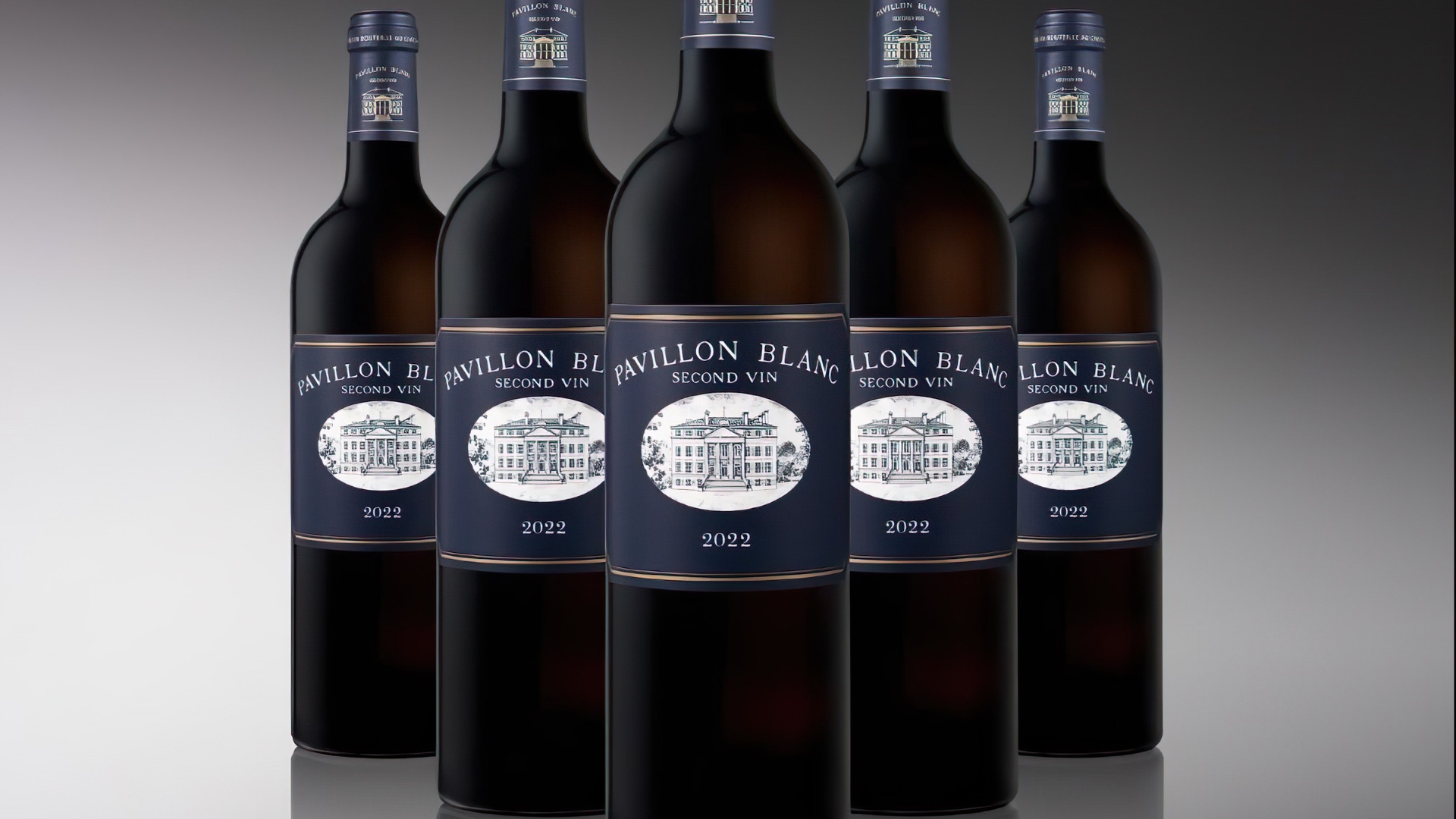 Château Margaux n'a produit que 8000 bouteilles du premier millésime du Pavillon Blanc Second Vin. Photo: Château Margaux Château Margaux n'a produit que 8000 bouteilles du premier millésime du Pavillon Blanc Second Vin. Photo: Château Margaux