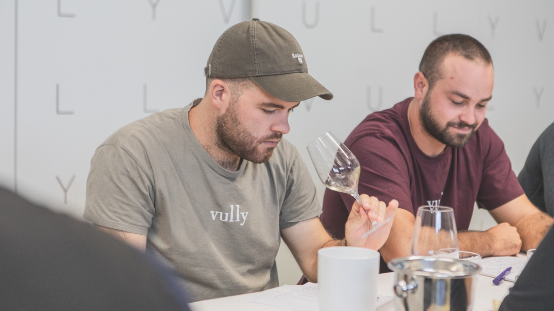 Florian Chervet, vigneron à Praz dans le Vully fribourgeois, a remporté le Concours des Jeunes Professionnels du Vin (photo m.à.d.)